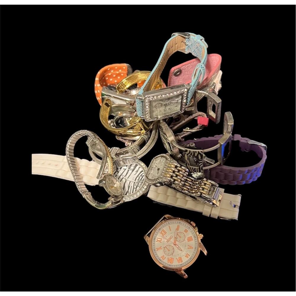 Over 1 lb Nonworking Costume Watches (14) Bundle Craft